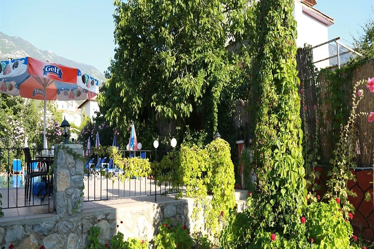 The Green Valley Hotel Oludeniz 2*,
