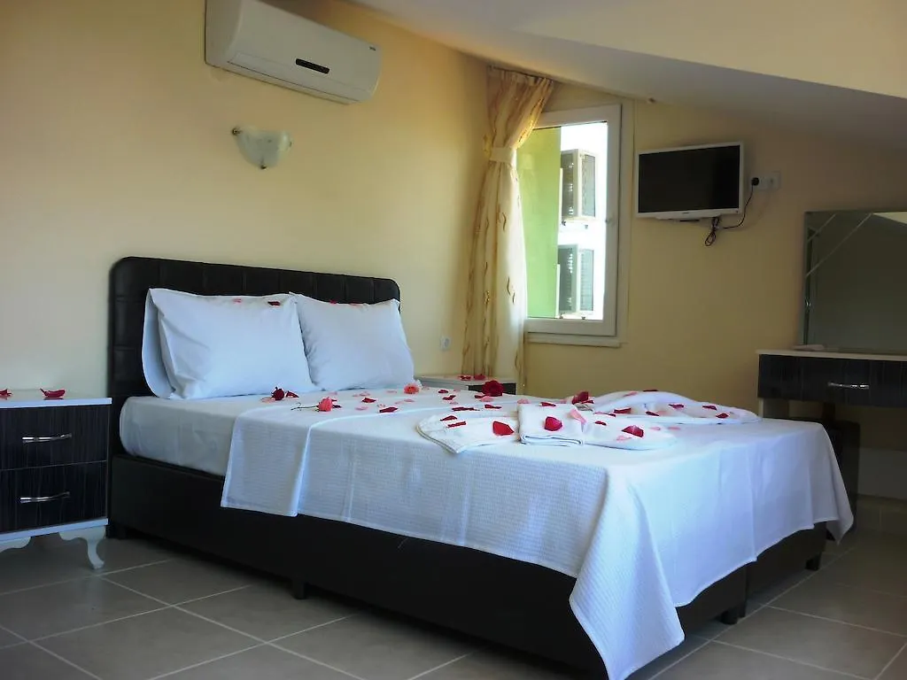 **  The Green Valley Hotel Oludeniz Turcia