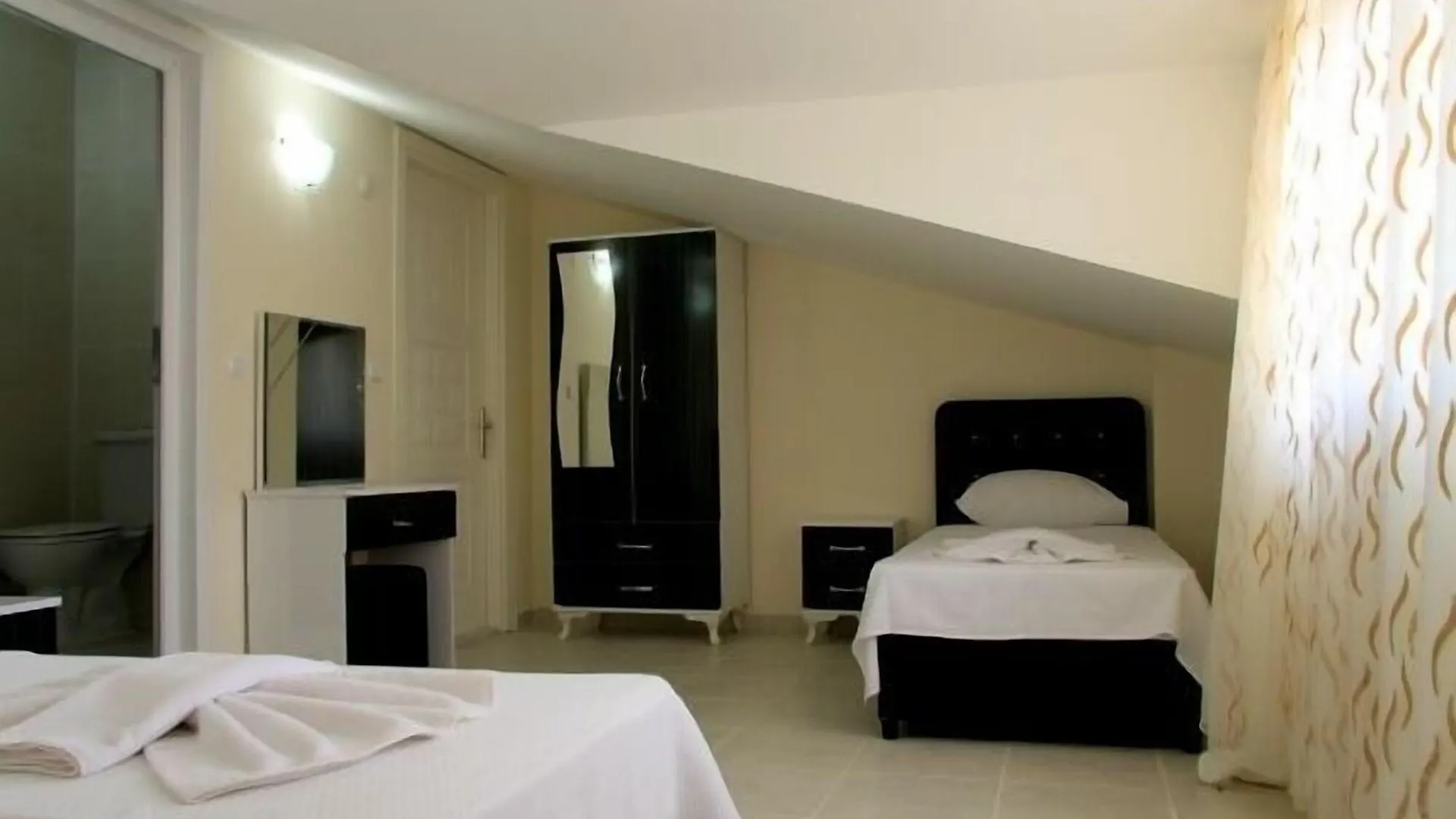 **  The Green Valley Hotel Oludeniz Turcia